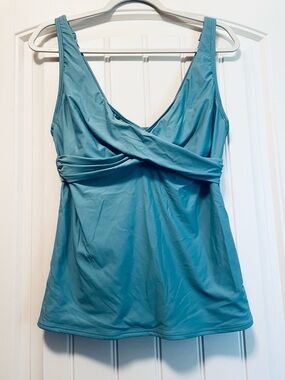 Sunset womens large tankini swimsuit top built in push up underwire bra 38c